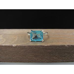 Size 8 Sterling Silver Large Light Blue CZ Gemstone Band Ring Vintage Statement